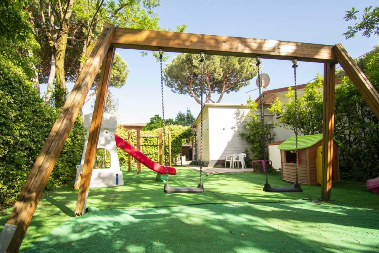 Camping Linus Marina di Massa Exterior foto